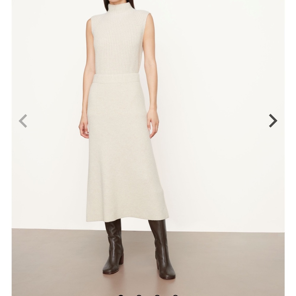 Vince Ribbed Midi Skirt in Beige, Size: S